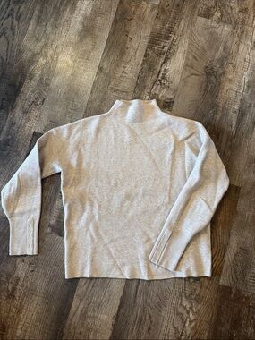 Tahari Cashmere Blend Mock Neck Sweater